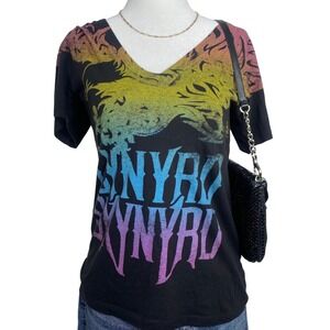 Lynyrd Skynyrd Tee Women's Medium Black Graphic Band Rock Vintage